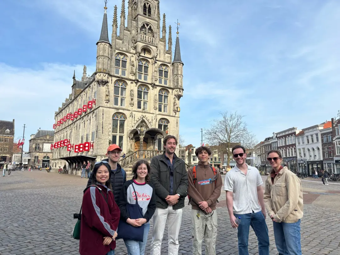 A tour group on the Markt square in front of the Stadhuis, Gouda