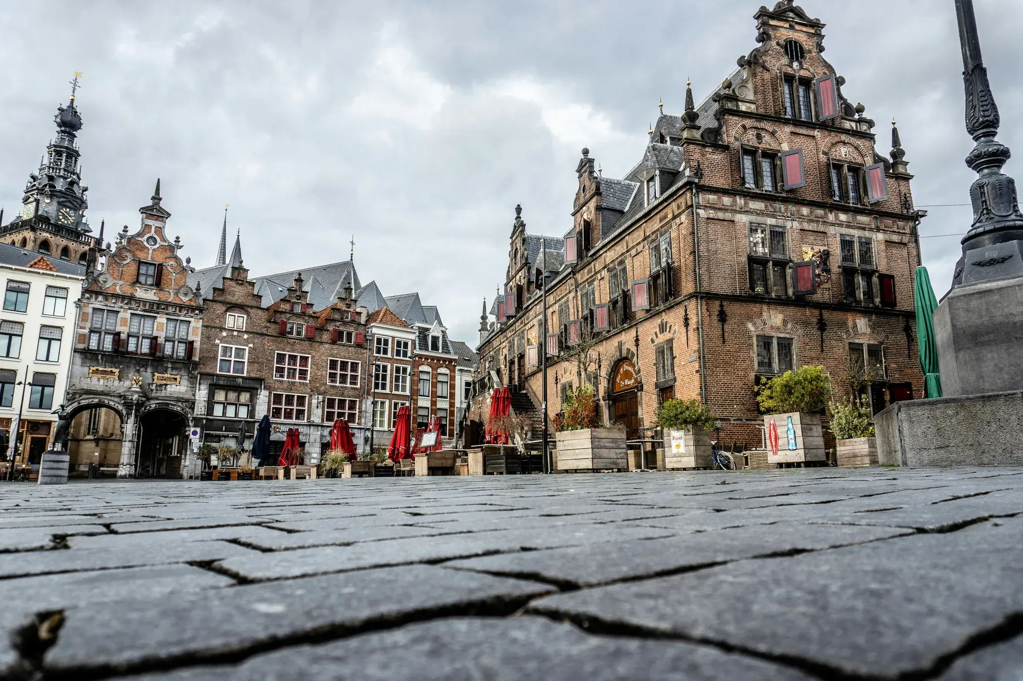 The Grote Markt in Nijmegen, with the 1612 weigh house De Waagh and the Kerkboog arch
