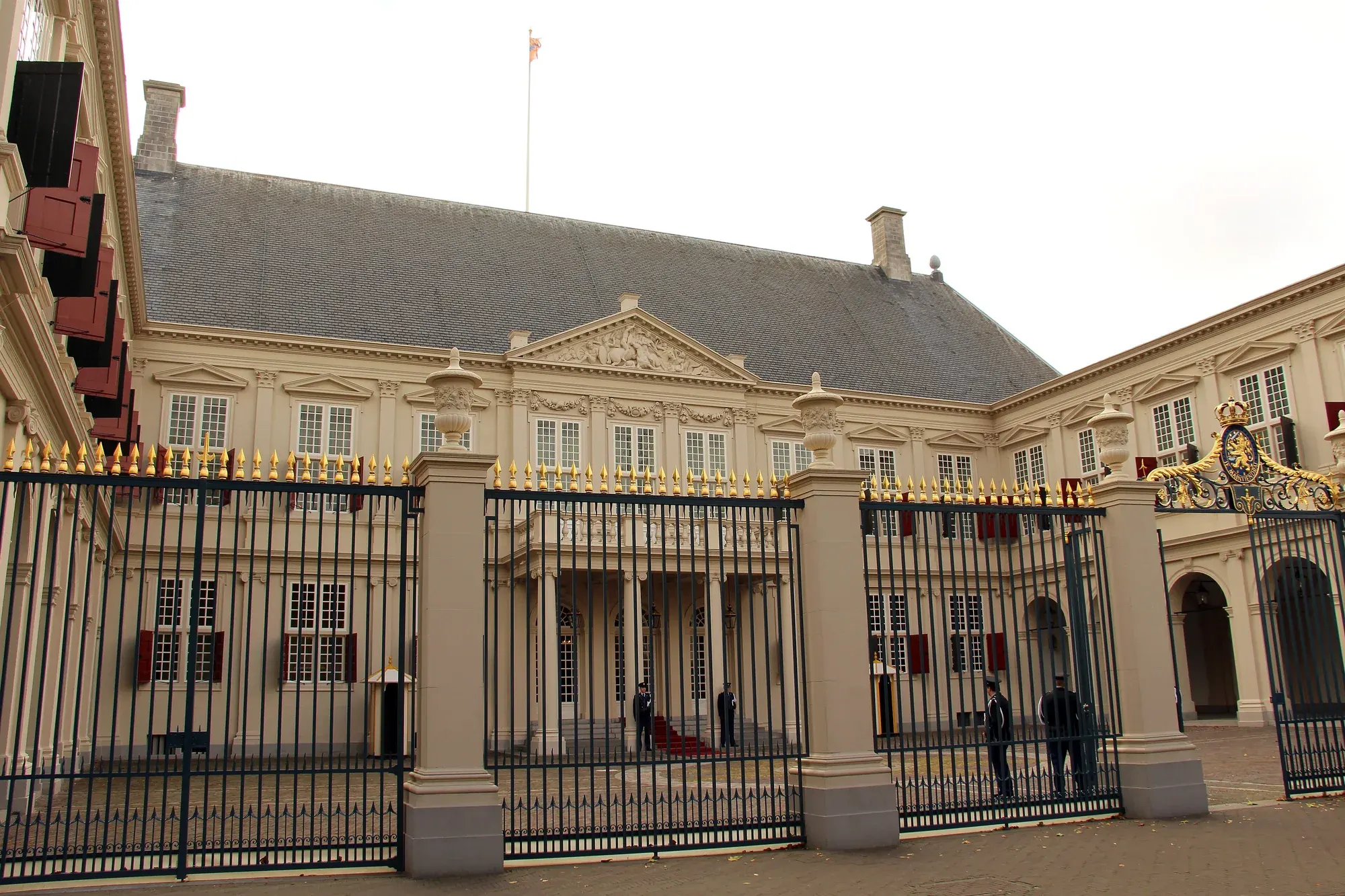 The gates of Noordeinde Palace, the king's working palace in The Hague
