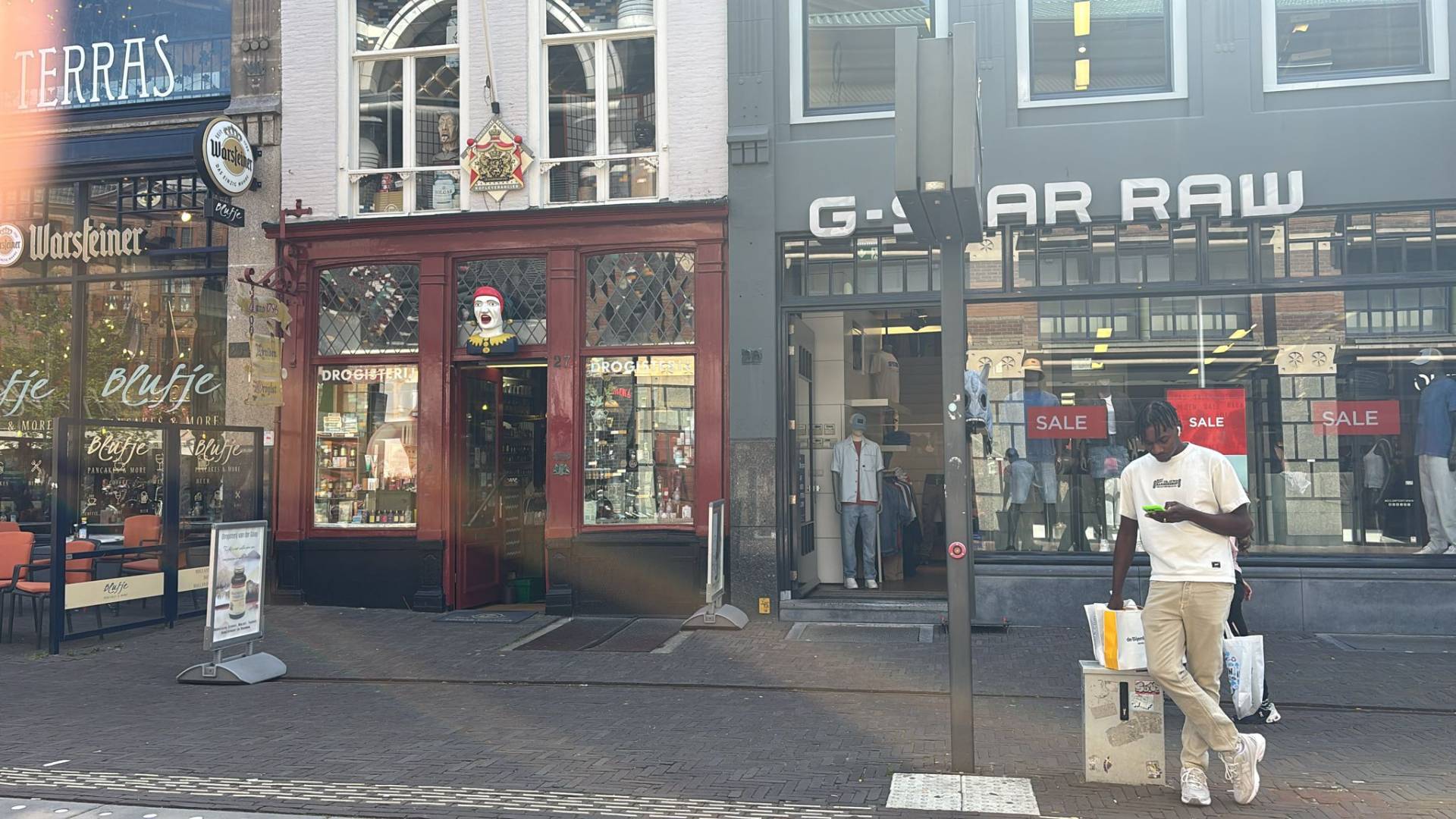 Chemist in The Hague as seen during self-guided audio tour